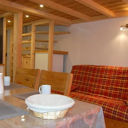 Апартаменти Sainte Foy L'argentiere Sleeps 5 T454433
